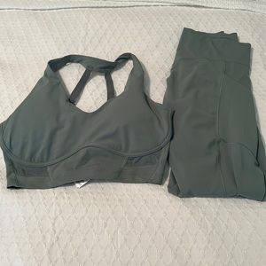 whitney Simmons gymshark collab set